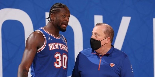 布伦森末节连得关键分,尼克斯险胜老鹰保排名  布伦森末节连得关键分,尼克斯险胜老鹰保排名